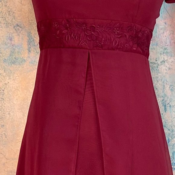 📌Mori Lee Elegant Timeless Prom - Bridesmaid - Mother of Bride - Formal  Gown - Picture 5 of 14